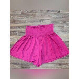 TCEC Smocked Waist Hot Pink Shorts Size Small